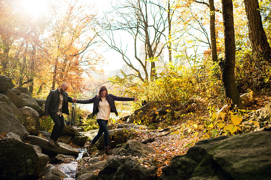 09_Colorful_Fall_Central_Park_Engagement